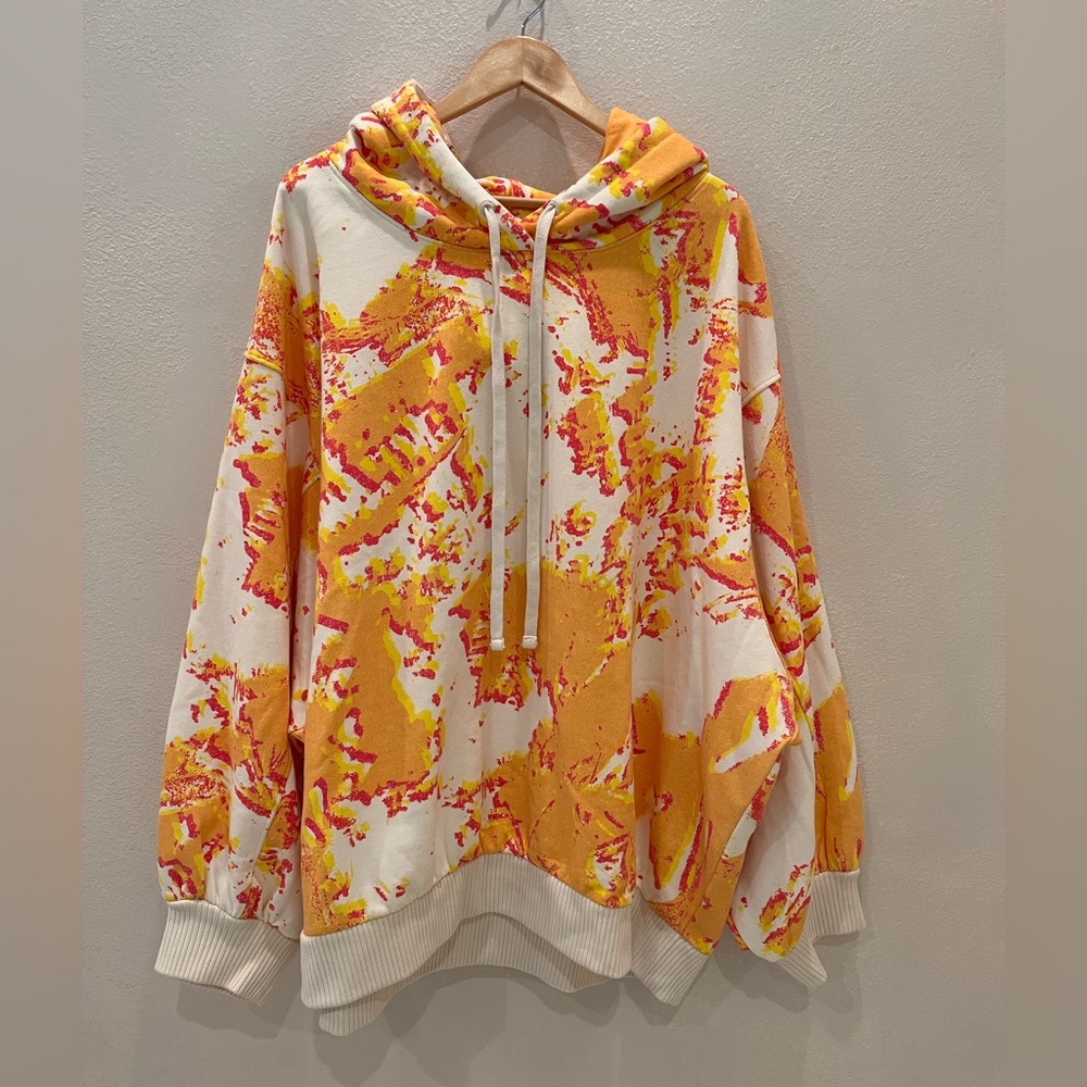 Designer hooded unisex sweatshirt size 4X NWT